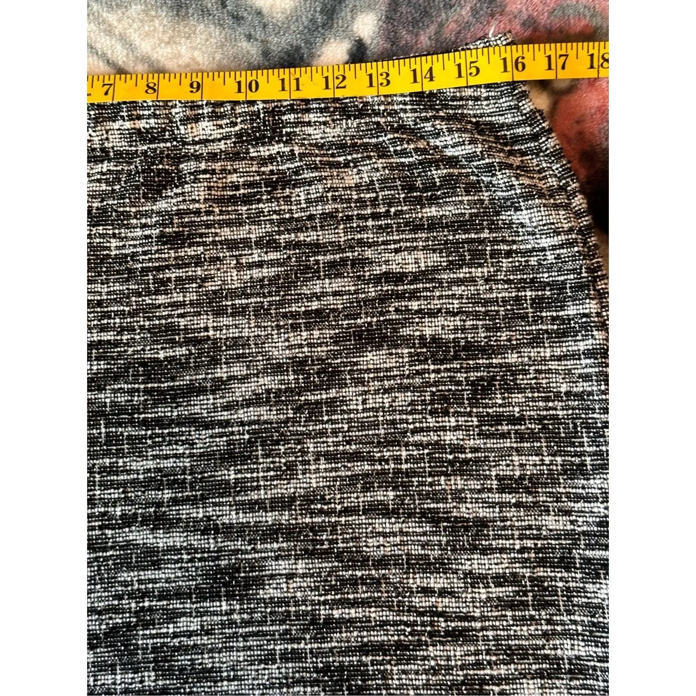 Women’s Max Studio Tweed Pencil Skirt Black White Elastic Waist L - Image 5