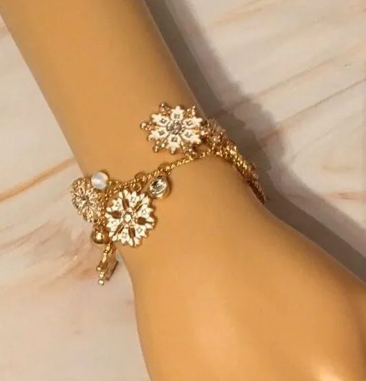 Snowflake Charm Bracelet Gold - Image 3