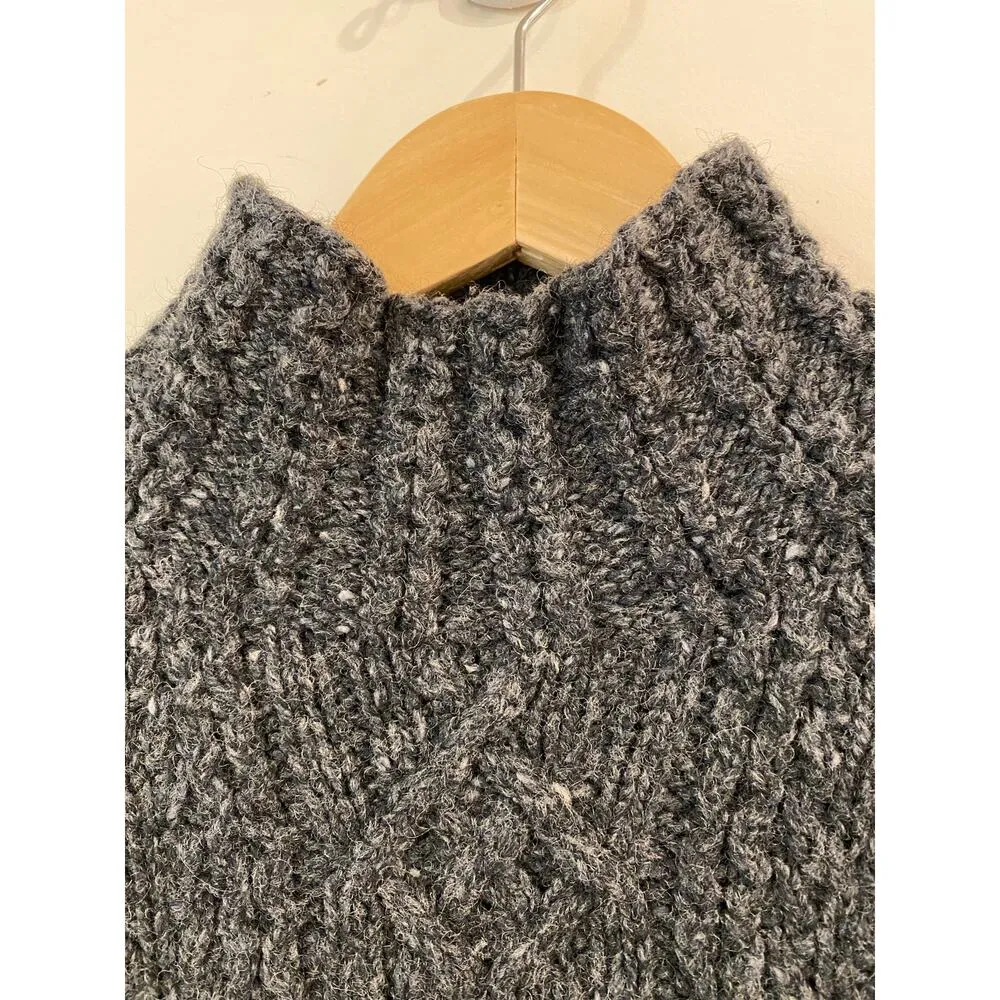 Exclusive Hand Knit For Lauren Ralph Lauren Gray
Wool & Silk Sweater Size M Gray Size M - Image 7