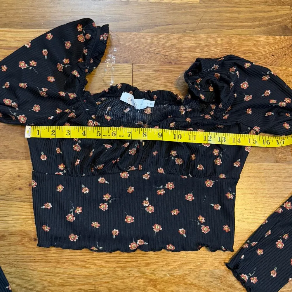 All in Favor Womens Medium Floral Ribbed Ruffle Long Sleeve Crop Top Cottage New - Image 3