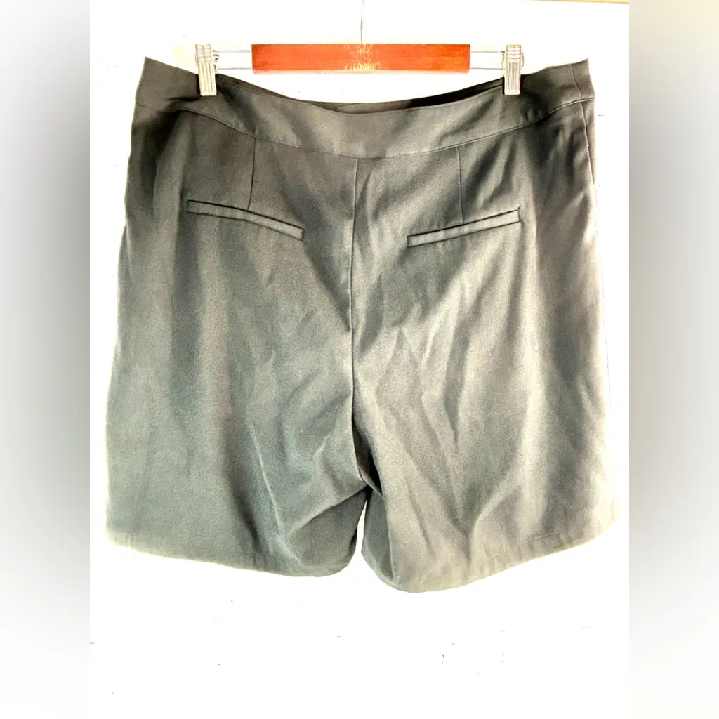 Future Collective Alamo Noelle 16 Classic Black Shorts - Image 6