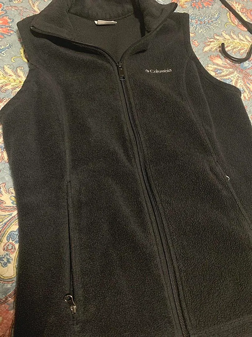 Columbia Black Vest - Image 2