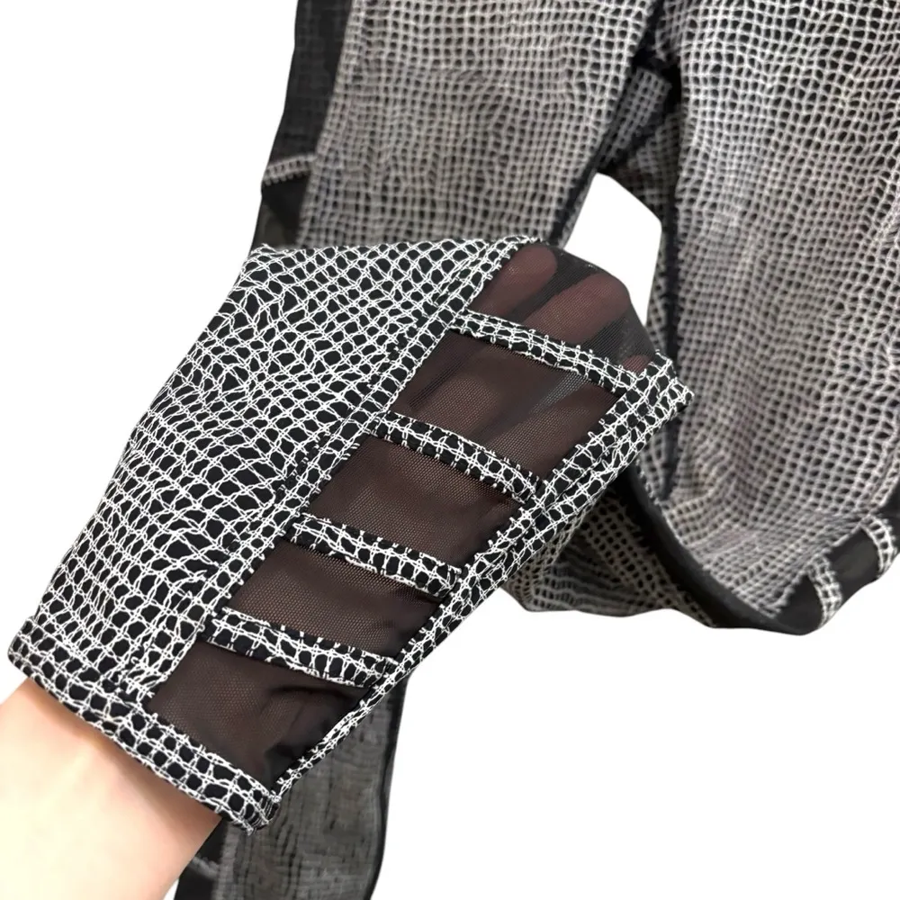 Lululemon Wild and Free tight black white gray mesh pocket ladder cutout legging - Image 3