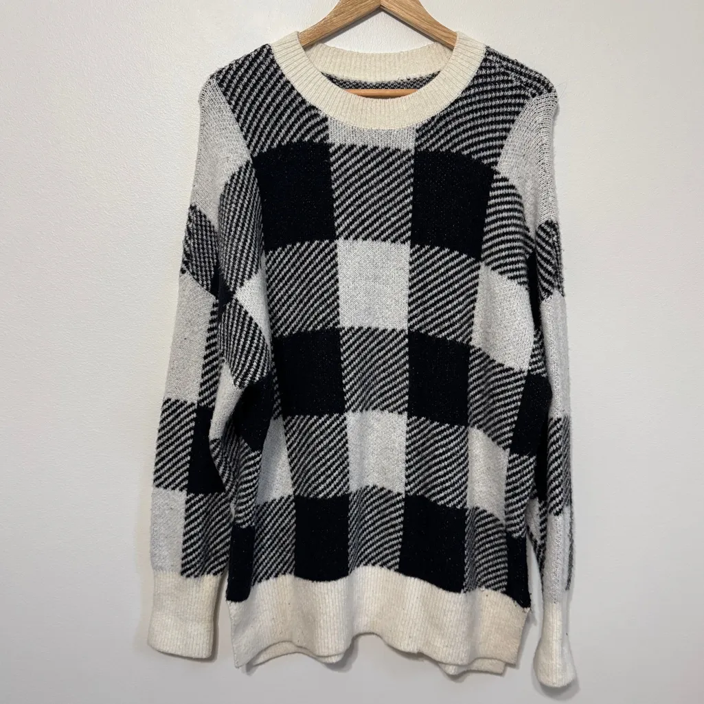 Abercrombie & Fitch Checkered Sweater Size Medium Black White Oversized - Image 2
