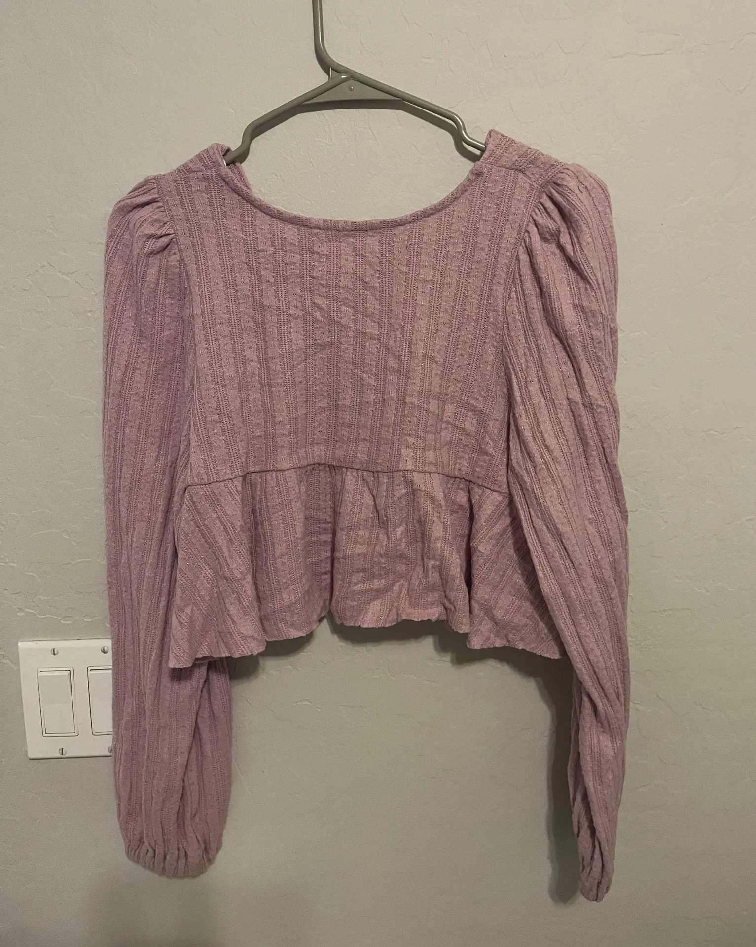 Outfitter Crop Top - Image 3