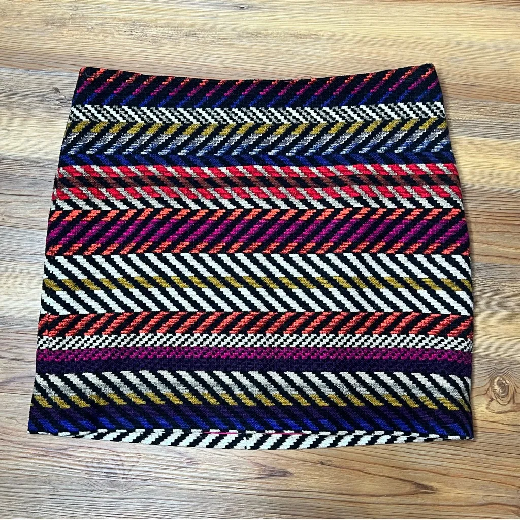 Trina Turk Rico Mini Skirt Lined Multicolor Aztec Striped Y2K Designer Size 4 - Image 2