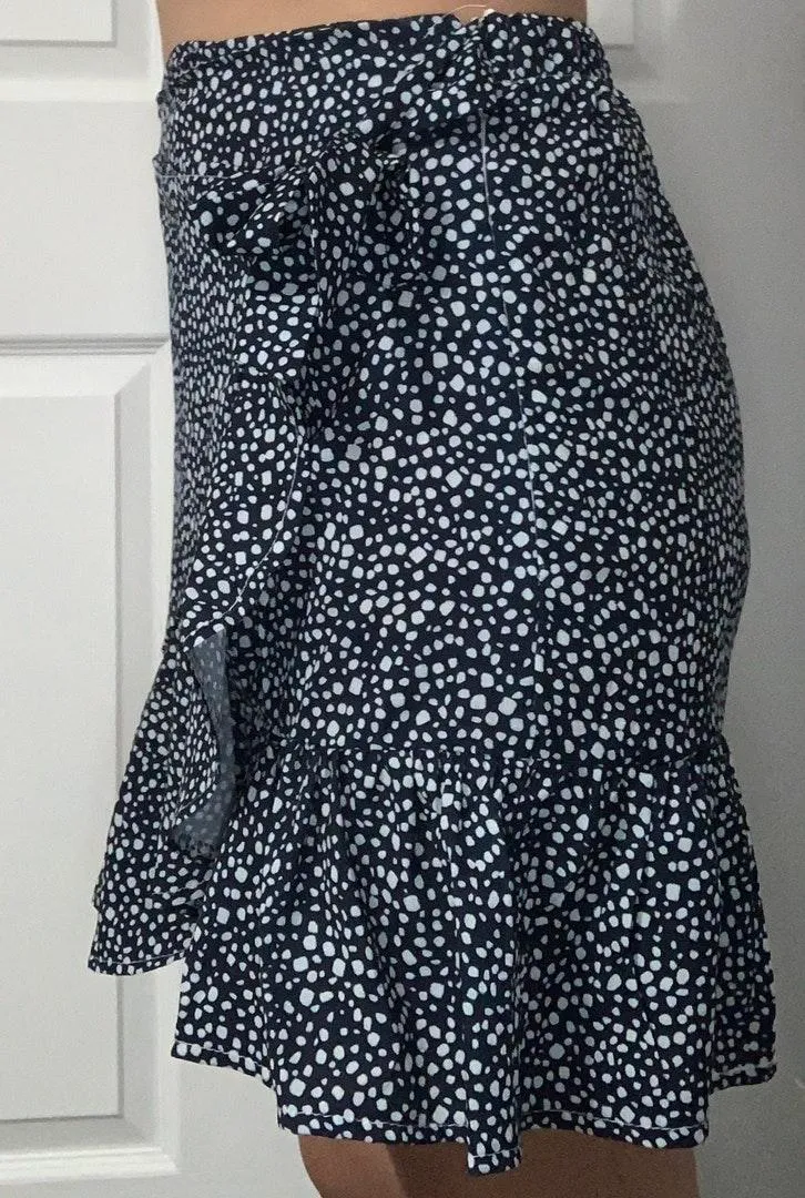 SheIn Printed Wrap Skirt - Image 2