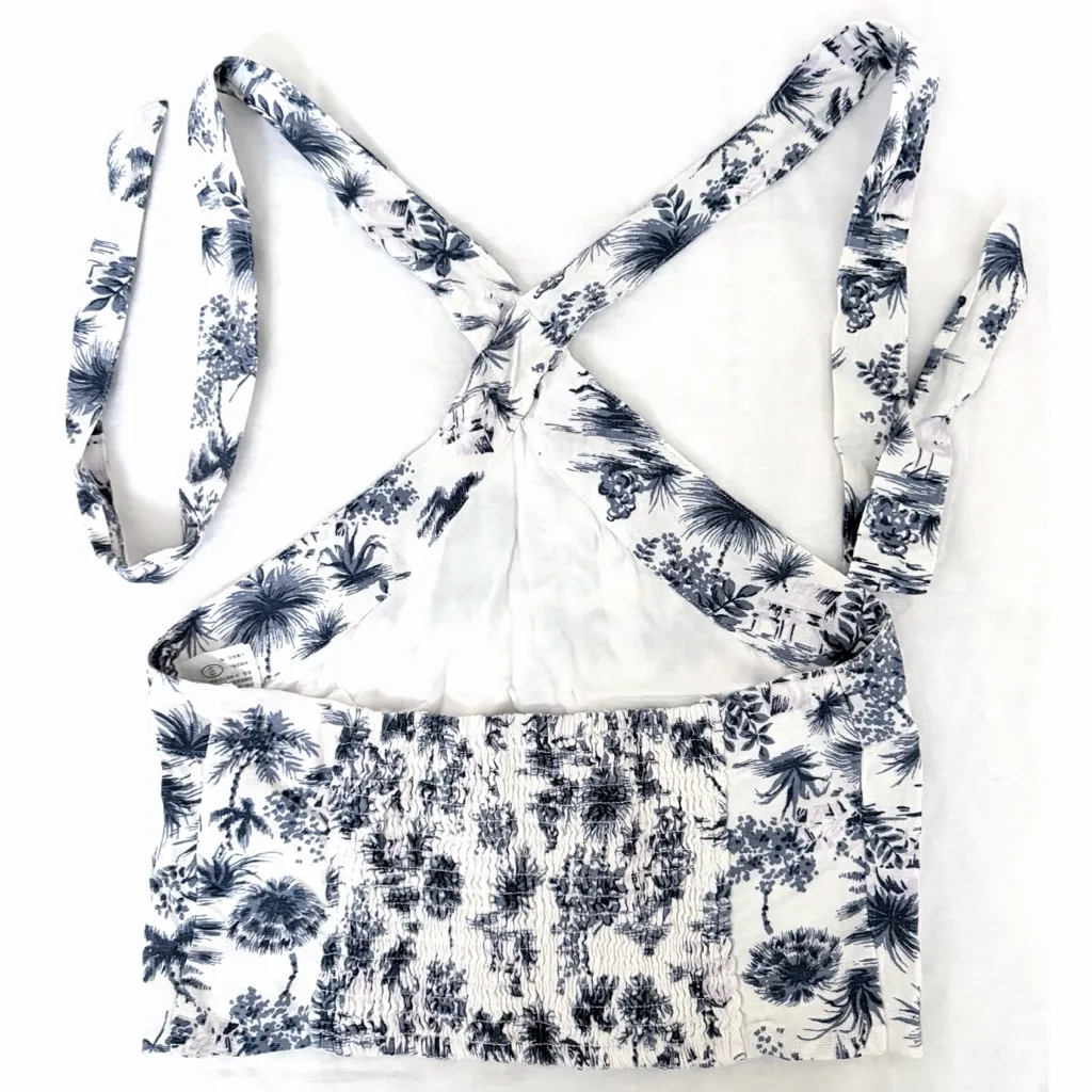 Abercrombie & Fitch 3 Piece Linen Palm Pattern Set - Image 10