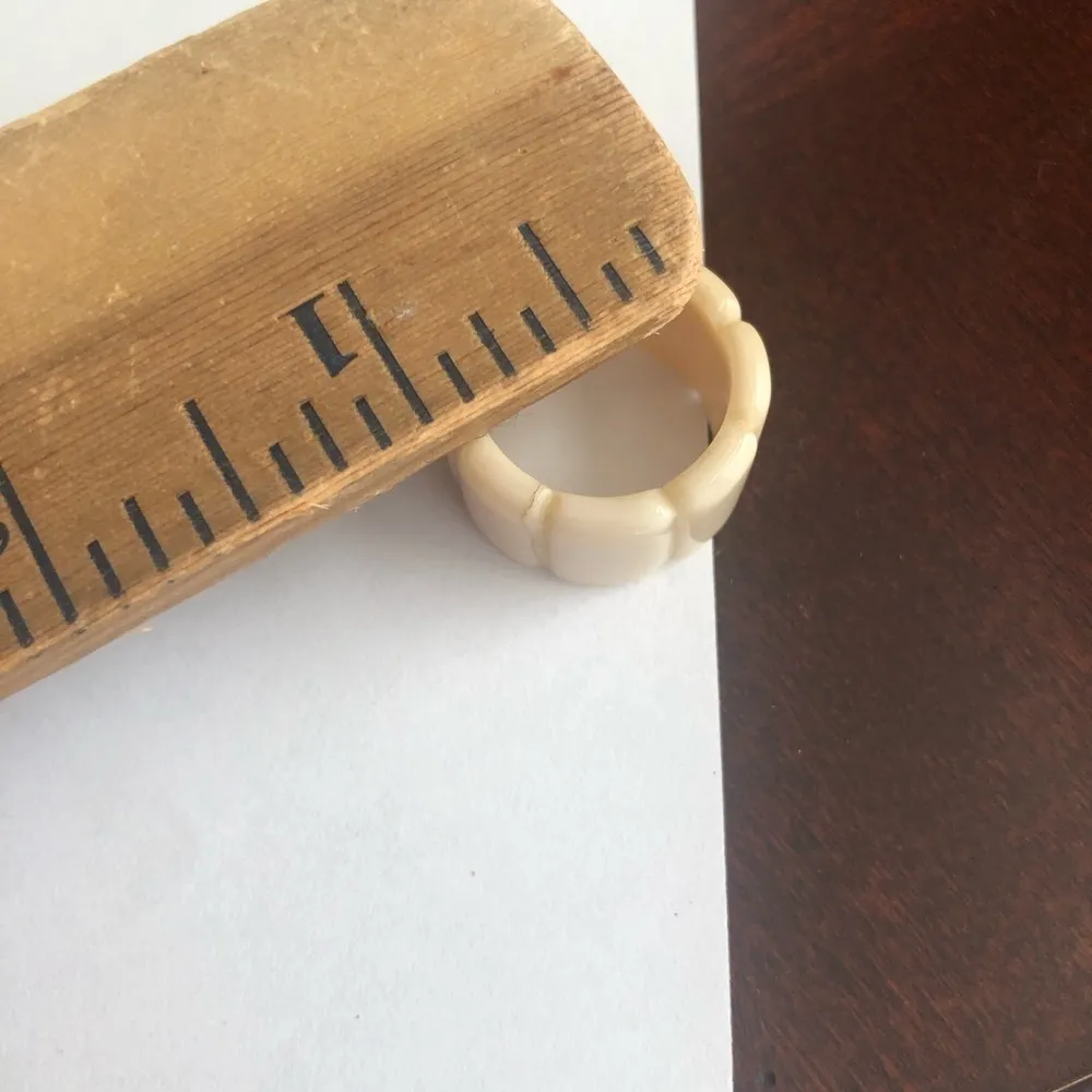 14K China Ring - Image 2