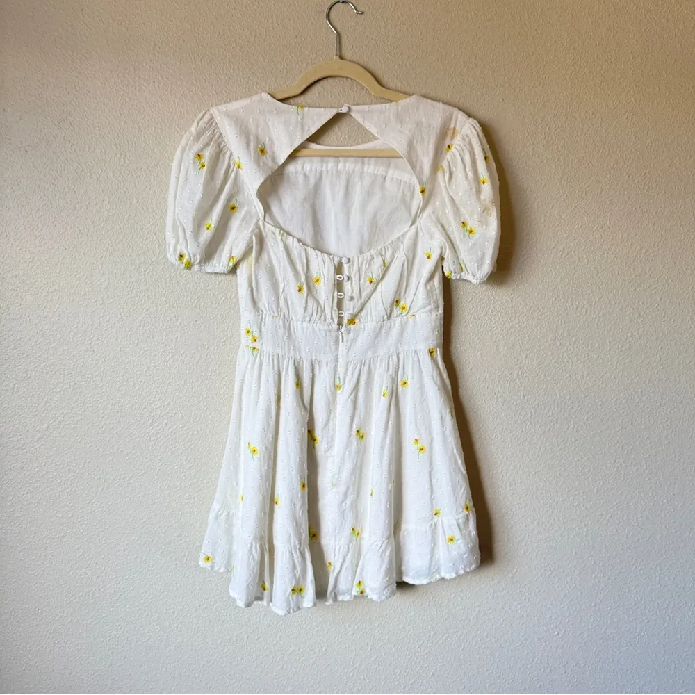 For Love & Lemons White Embroidered Yellow Daisy Mini Dress Womens S Eyelet - Image 8