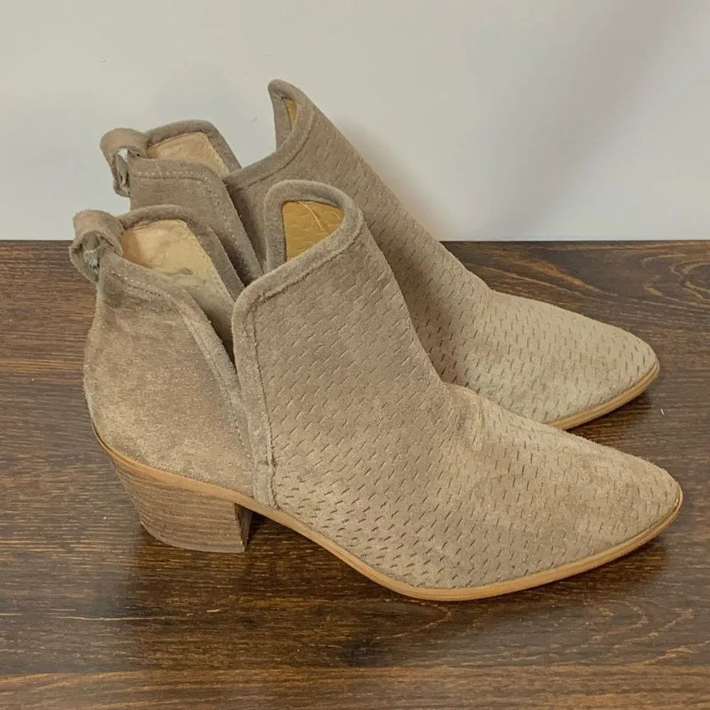 Lucky brand loria leather bootie size 7 1/2 - Image 5