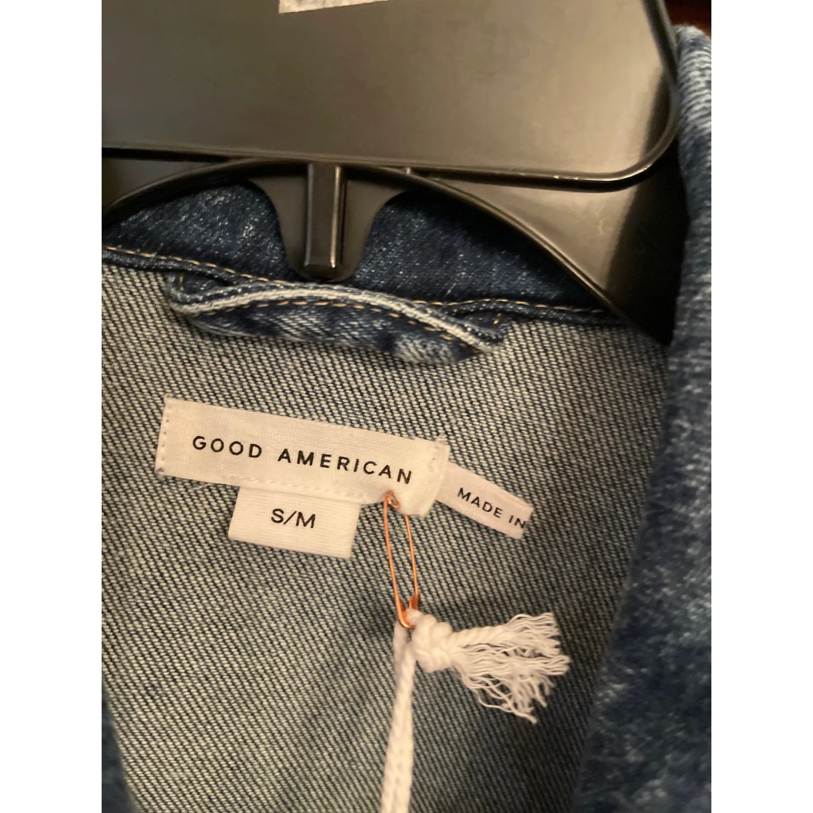 Good American Uniform Cargo Jacket in a light blue denim S/M - Image 5