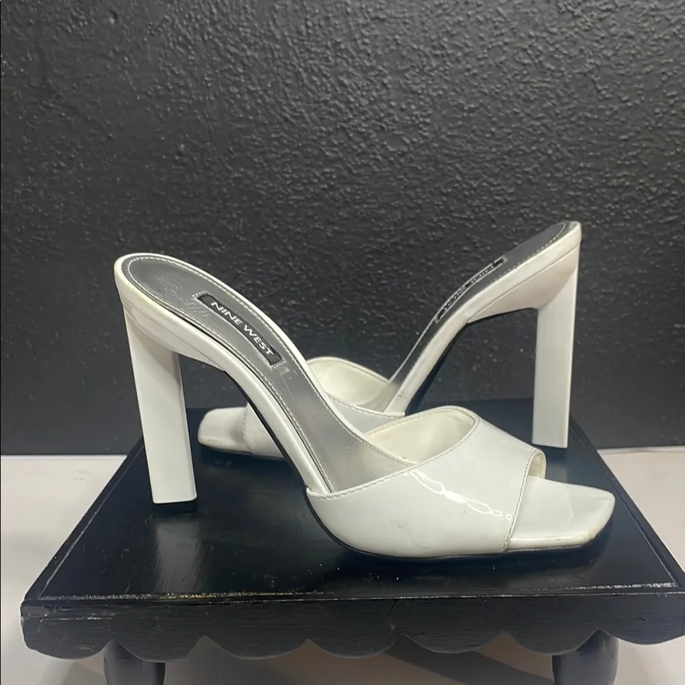 Nine West White Heeled Mules Elegant Slip-On Design - Image 3