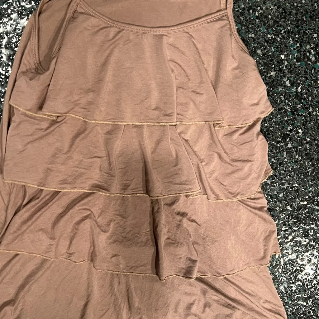 Bearsland Women's Maternity Dusty Rose Layered Ruffle Nursing Tank Top Medium - Image 2