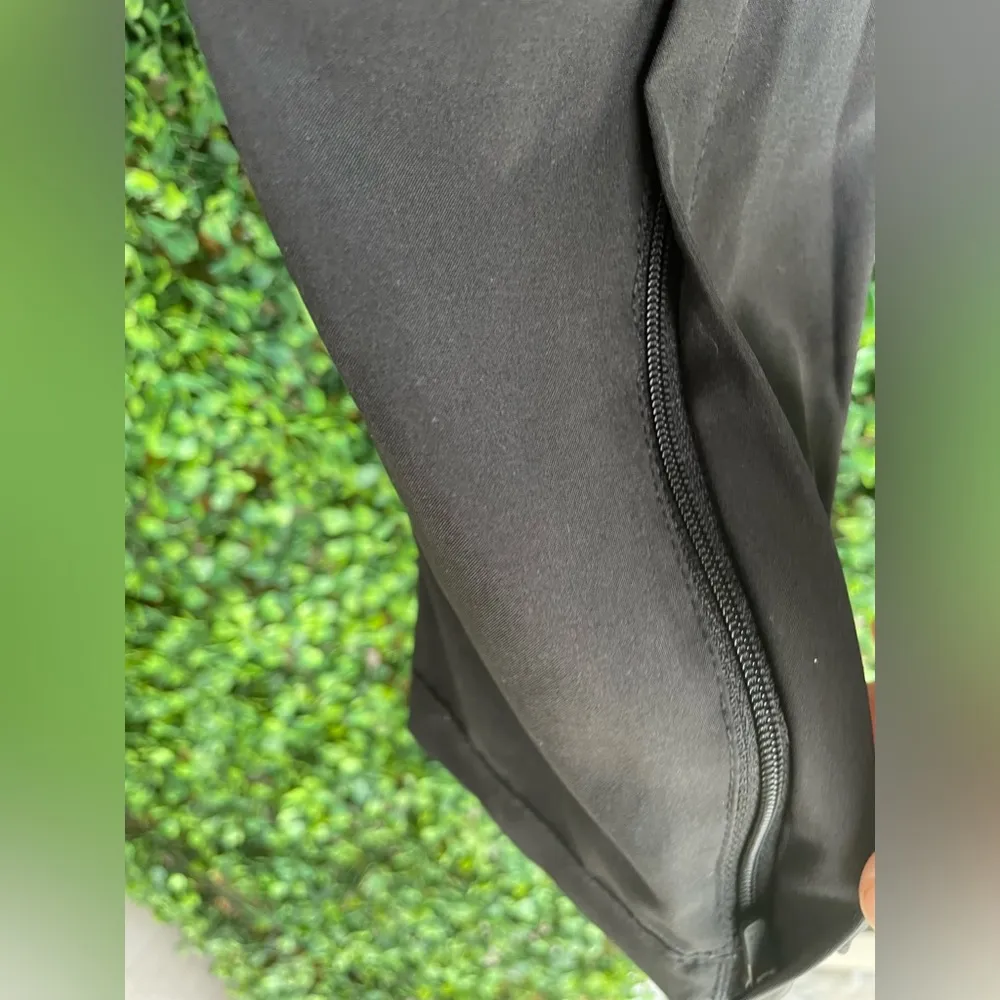 The North Face | Women’s Black Essential Pants Water Repellent Joggers - Sz XS - Image 7