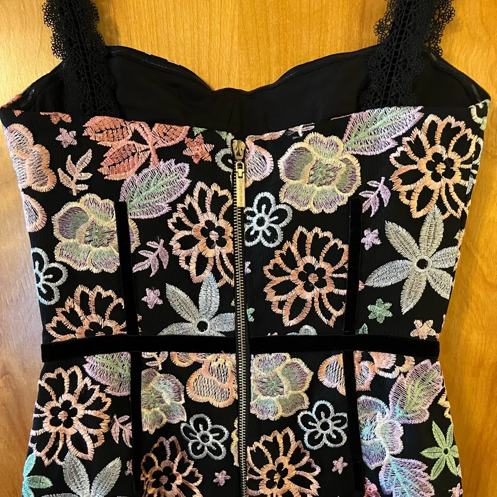 Bronx & Banco Dress CAMILE Embellished Pencil Dress Floral Lace Shoulder Straps - Image 15