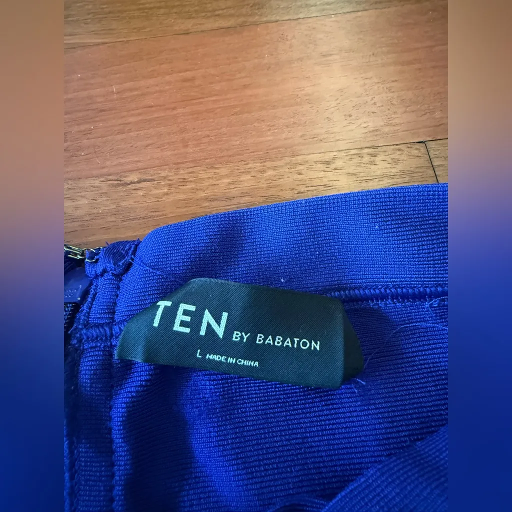 Babaton Bodycon Skirt - Image 2