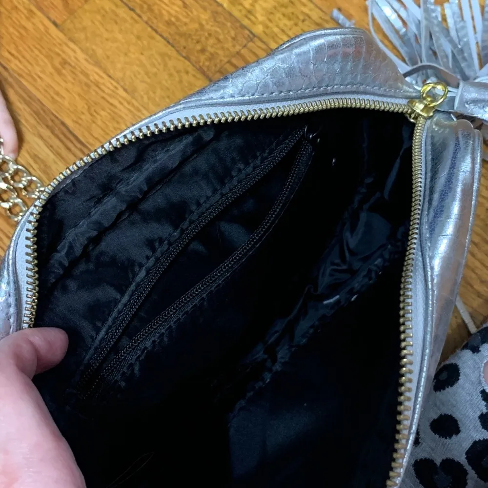 Victoria’s Secret Silver Crossbody Bag - Image 7