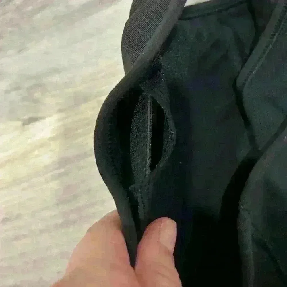 Athleta Sculptek Stealth Black Sports Bra Yoga Gym Athletic Stretch Size S - Image 7