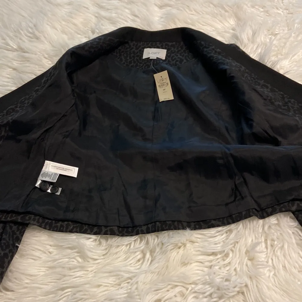 LOFT Blazer size 0P brand new with tag lengths 23” bust 28/30” long sleeves - Image 9