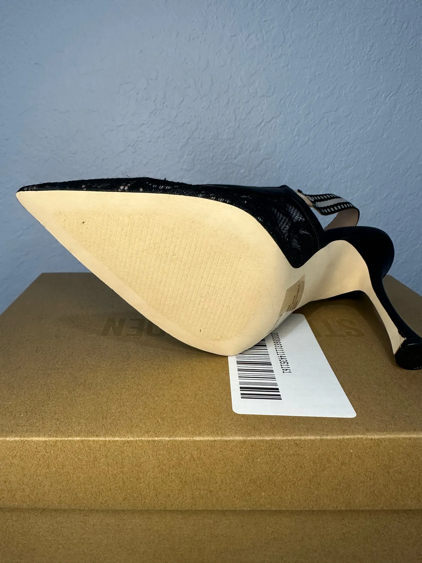 High Heels - Image 5