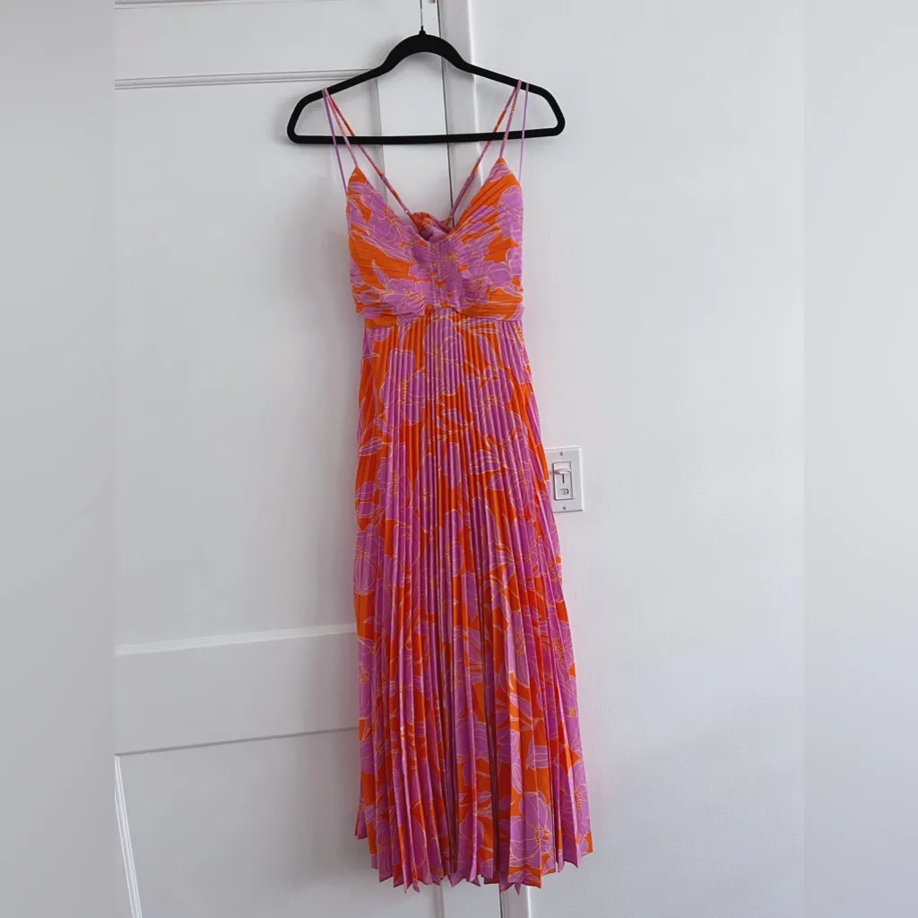 ASTR Blythe Dress in Orange & Purple Floral - Image 6