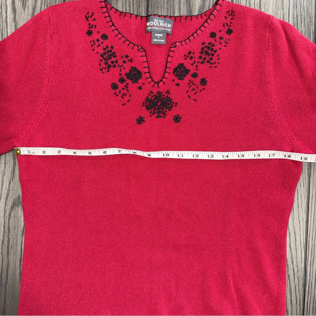Woolrich Sweater Ruby Red Embroidered Size Large Cabincore Grannycore Snowflake - Image 7