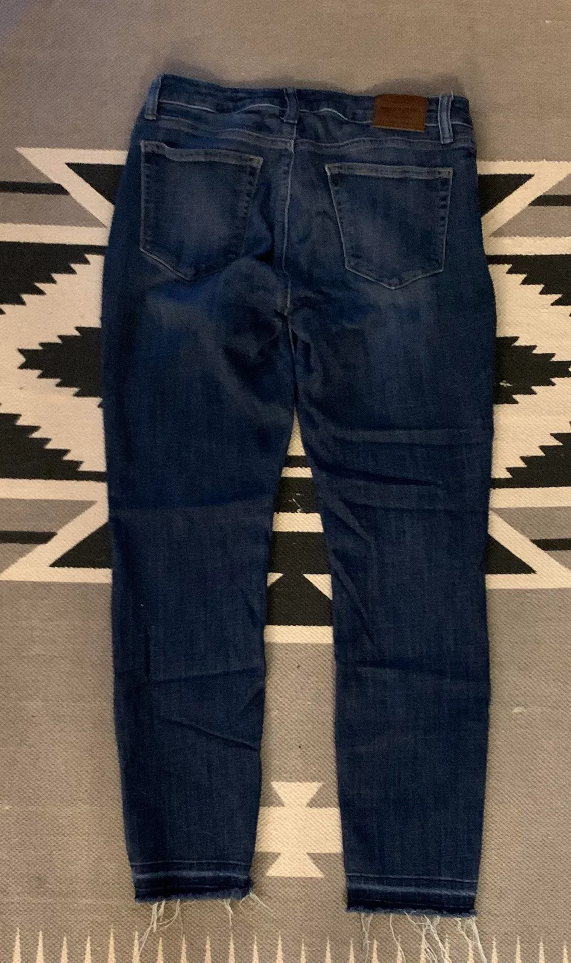 Lucky Brand Raw Hem Lolita Skinny Jeans - Image 2