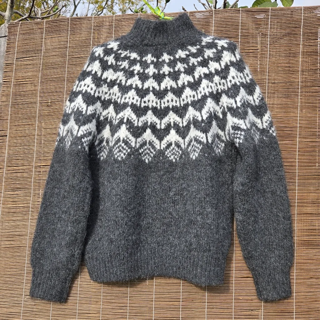 Joie Fair Isle Style Pull Over Sweater M - Image 5