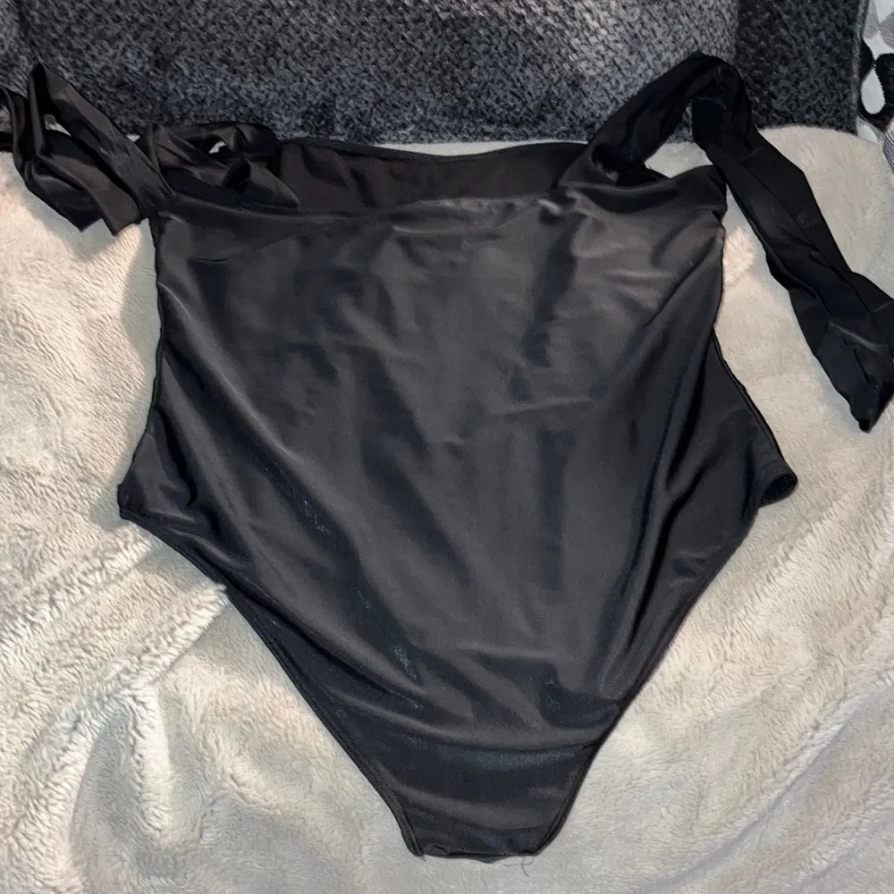 🎉4 for $20 Shein Convertible Strap One Piece, 2XL - Image 2