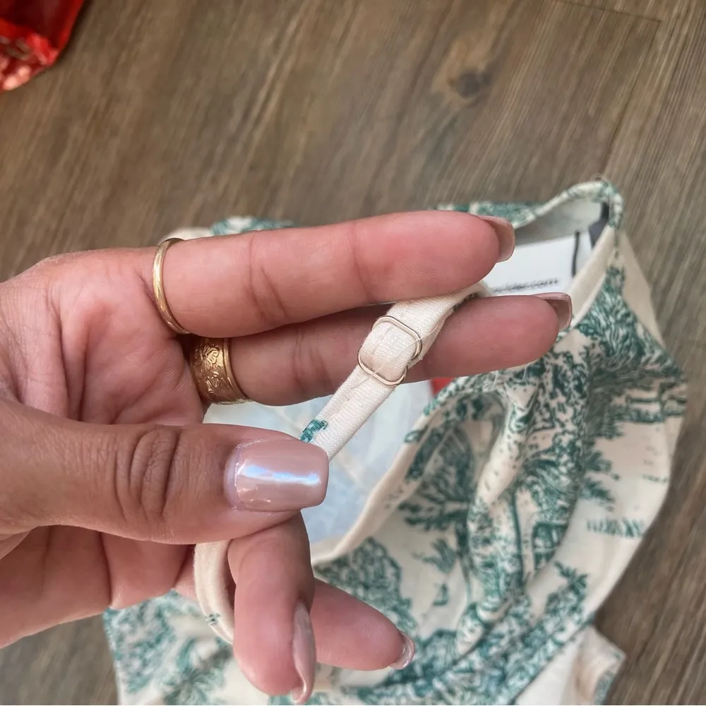 Cider Green and Cream Bodysuit - Image 8