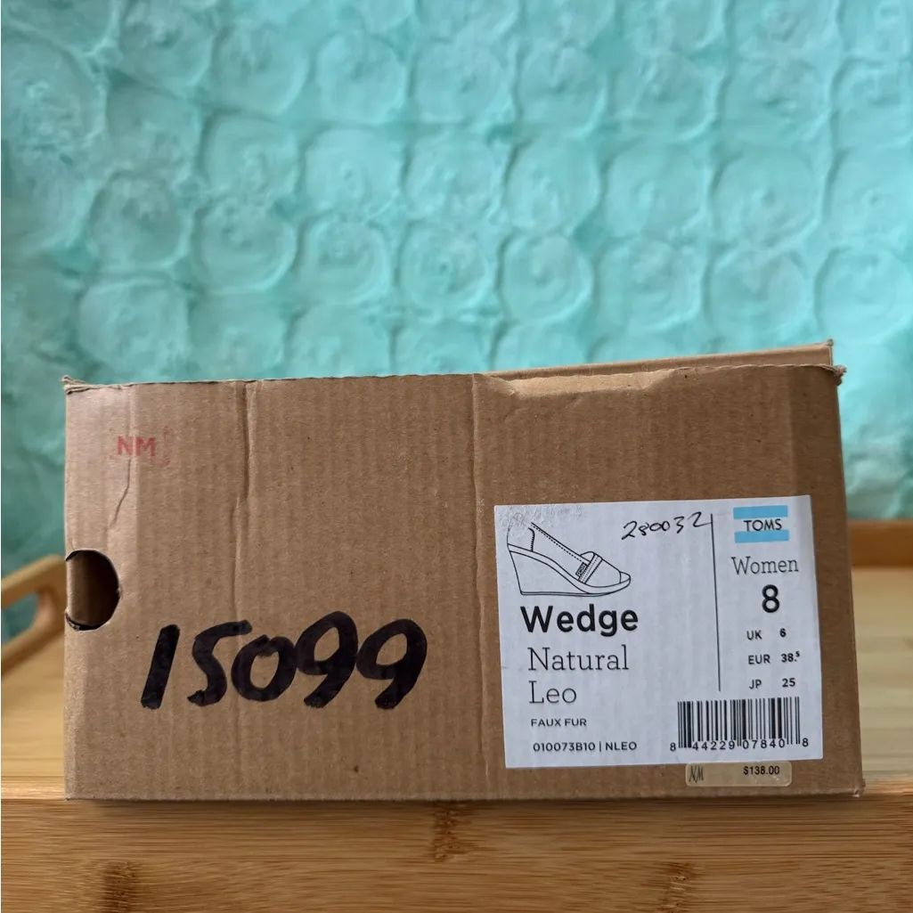 Women’s Size 8 Leopard Print Peep Toe Wedge Heels Jute Platform NWT Toms Shoes - Image 9