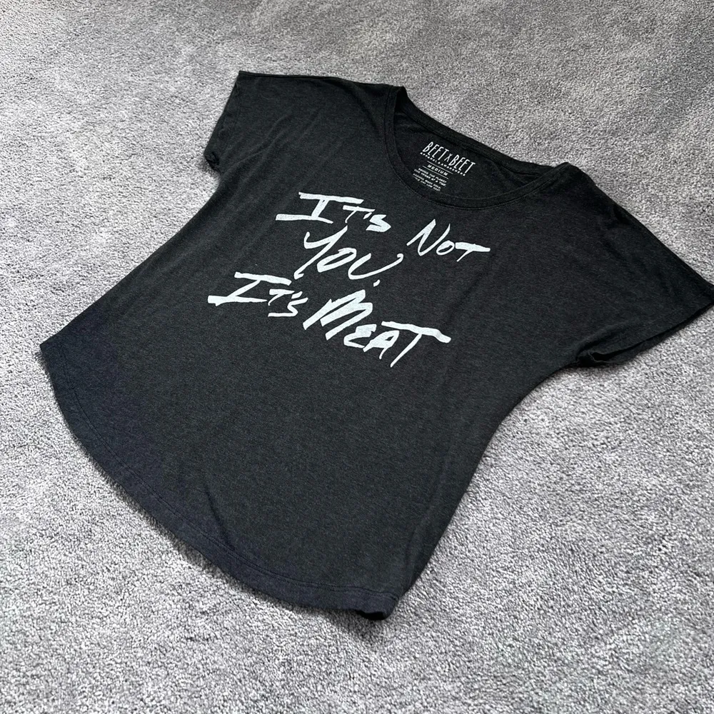 💚🌱“it’s not you, it’s meat” VEGAN 🌱 sustainable eco-friendly off shoulder tee - Image 6