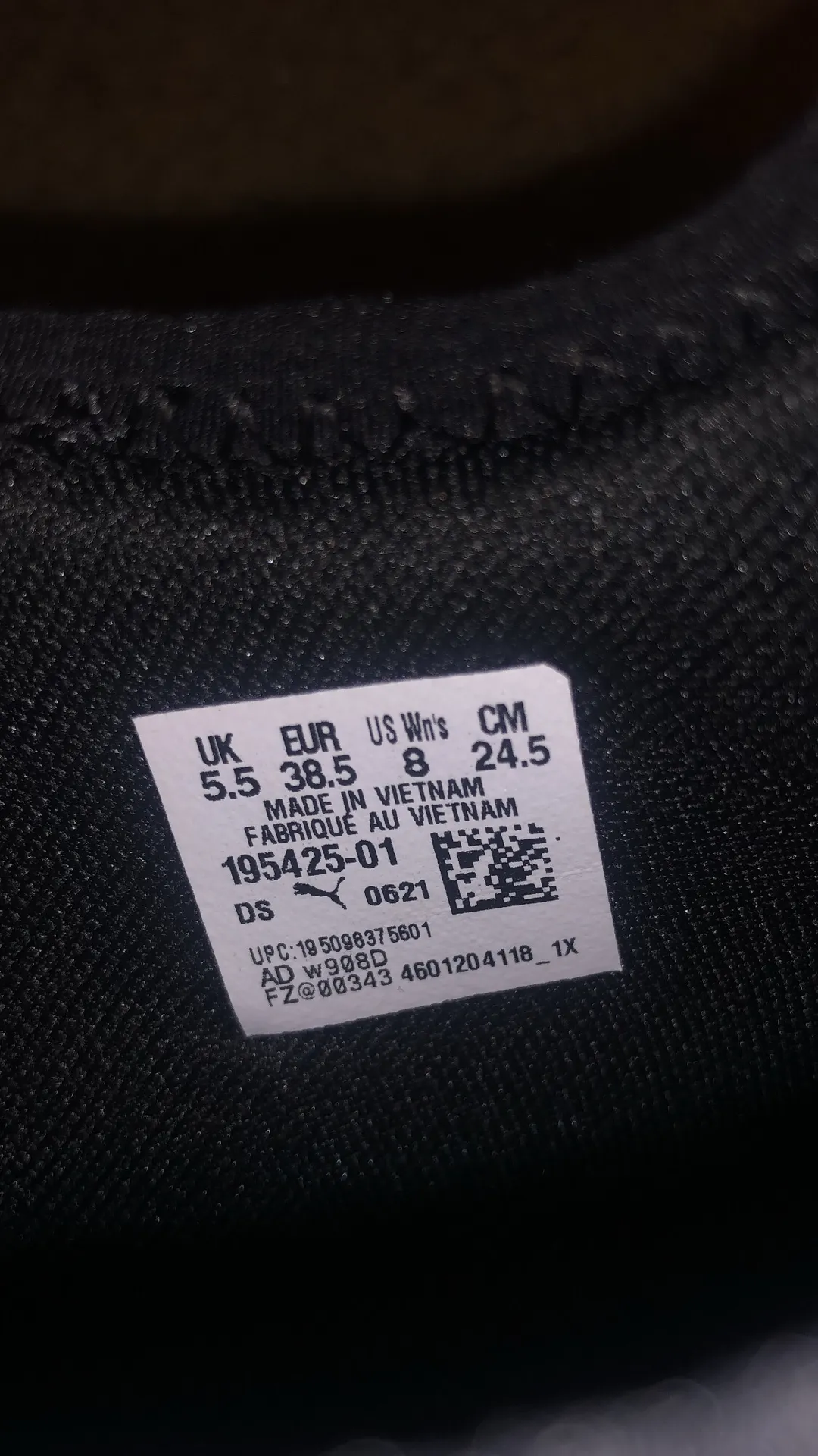 Sneaker Size 8 - Image 8