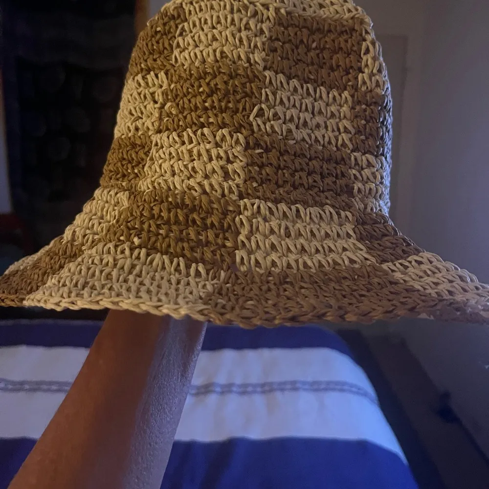 BUCKET HAT STRAW CHECKER - Image 4