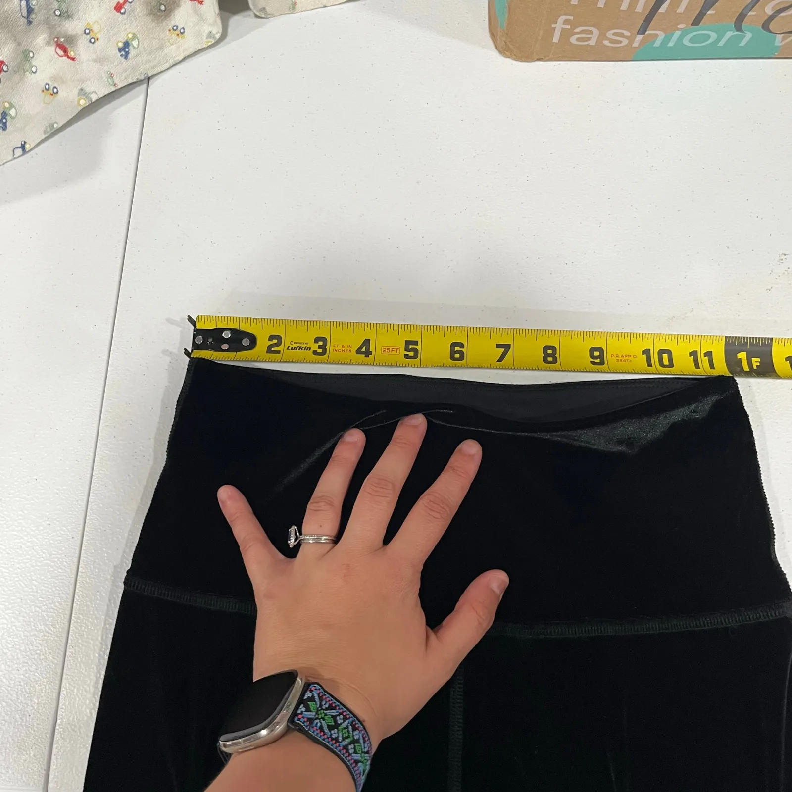 Beyond Yoga Velvet Motion High Waisted Midi Legging Black Womens Size Medium - Image 4