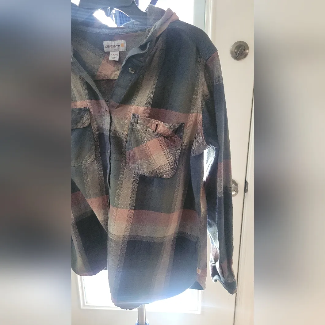 Carhartt Women's Beartooth Hooded Flannel Shirt. Size XL 16/18 - Image 12