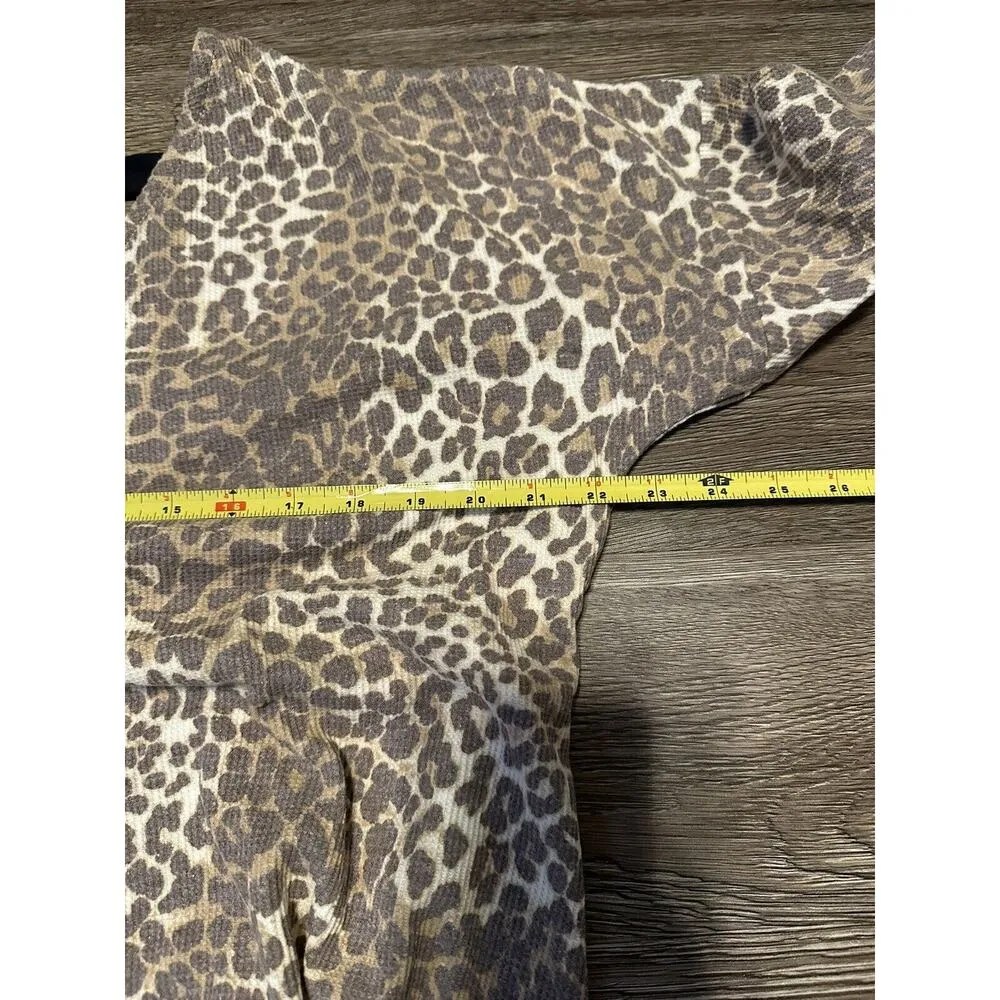 Cato Top Leopard Print Soft Dolman 3/4 Sleeves Vneck Strappy Back Size Large NEW - Image 5