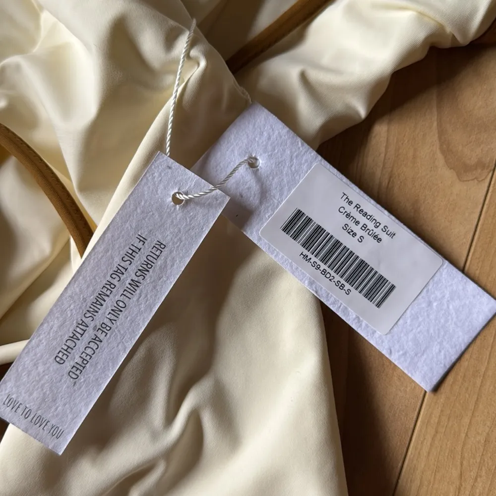 Heavy Manners The Reading Suit Gold - Image 4