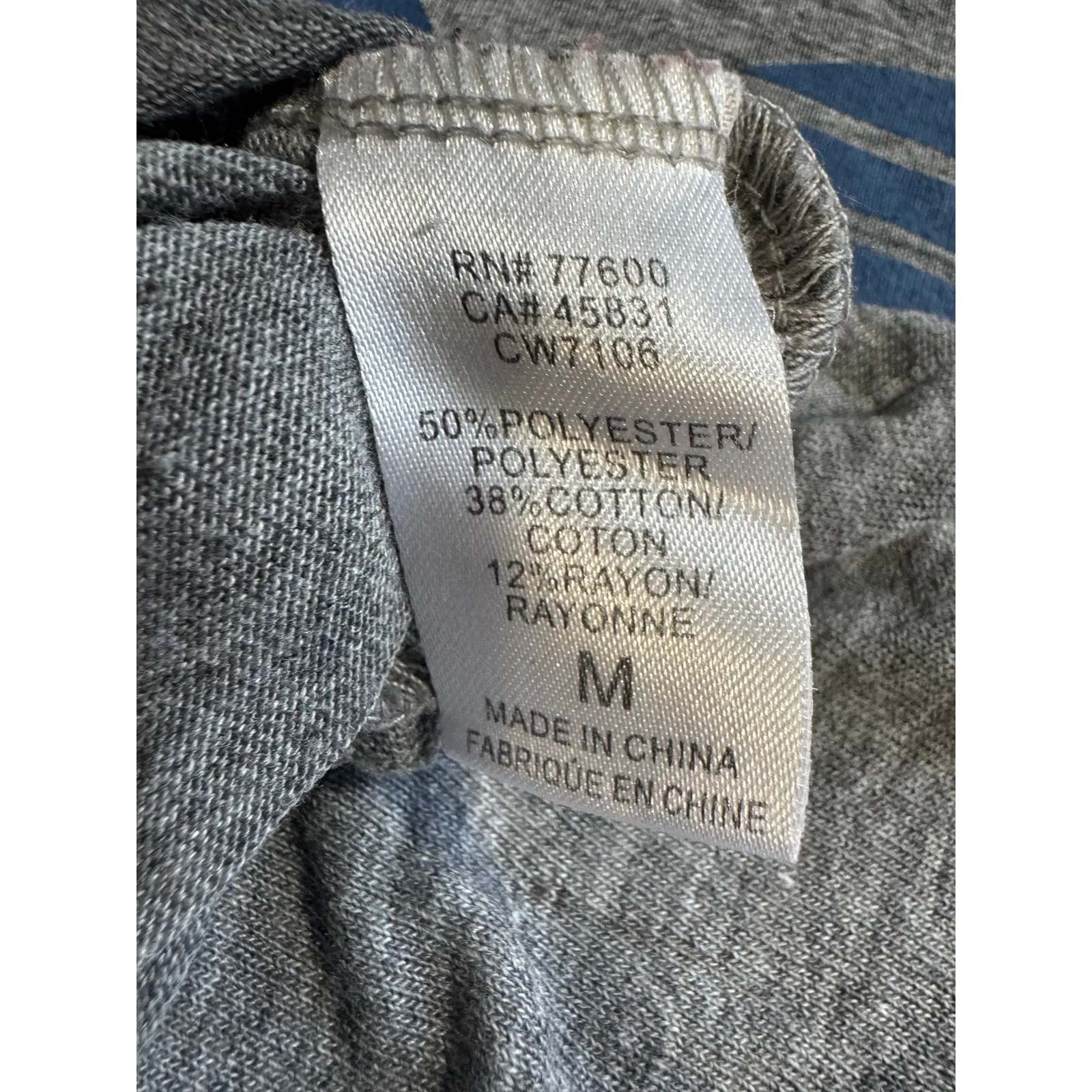 Chaser Heart Graphic Backless Open Back Tee Size M - Image 5