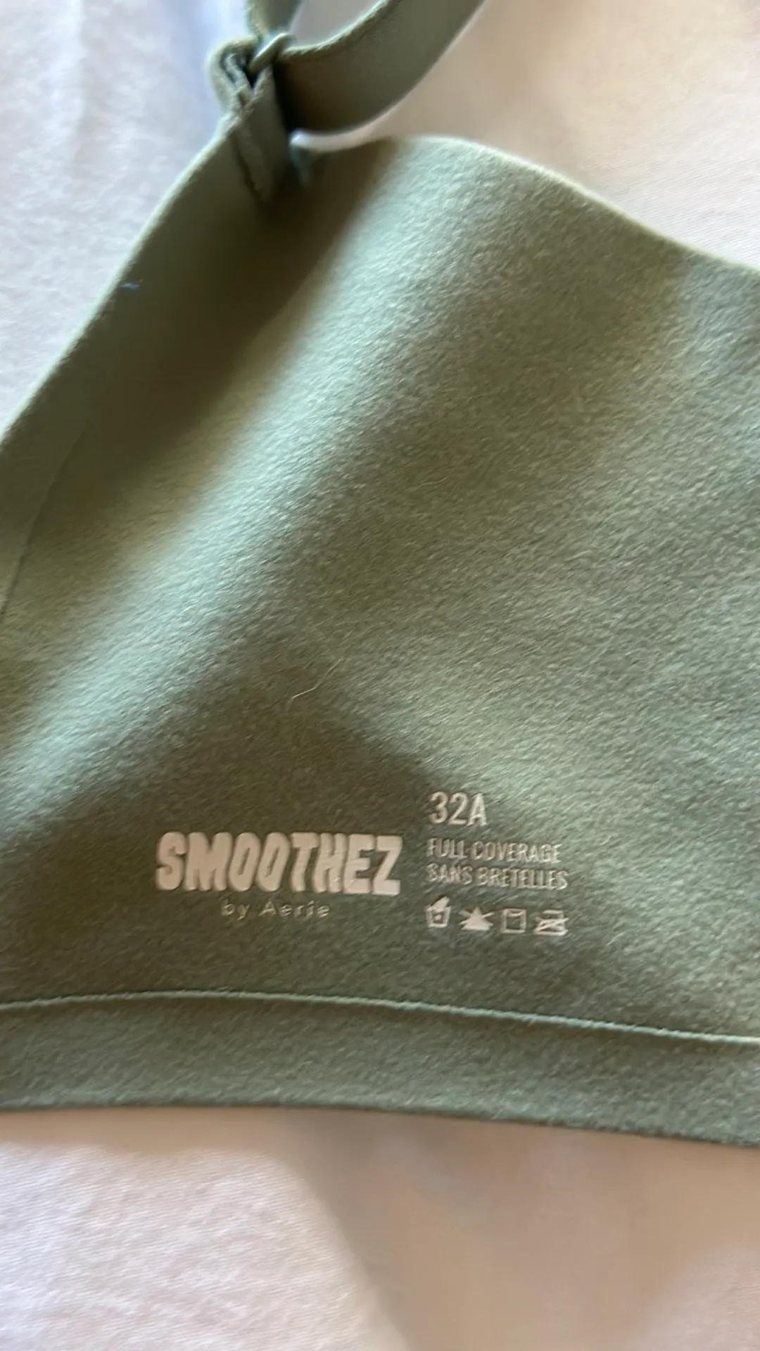 Smoothez Green Bra - Image 3