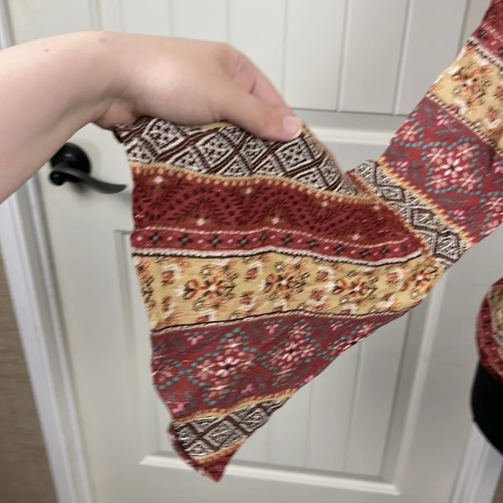 Sadie and Sage  Top Size Small Bell Sleeve Prairie Rustic Peasant Boho - Image 10