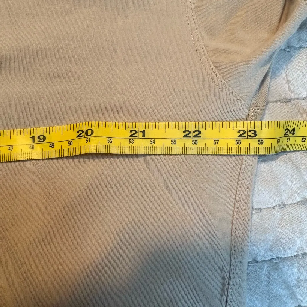 Lululemon Cates Tan Cropped Pima Cotton Top Est. Size 12 EUC - Image 3