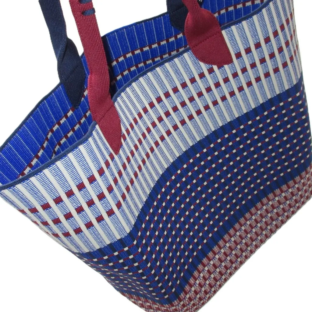 NWT Rothy’s x Vogue Collaboration Reversible Lightweight Tote in Brilliant Mix - Image 3