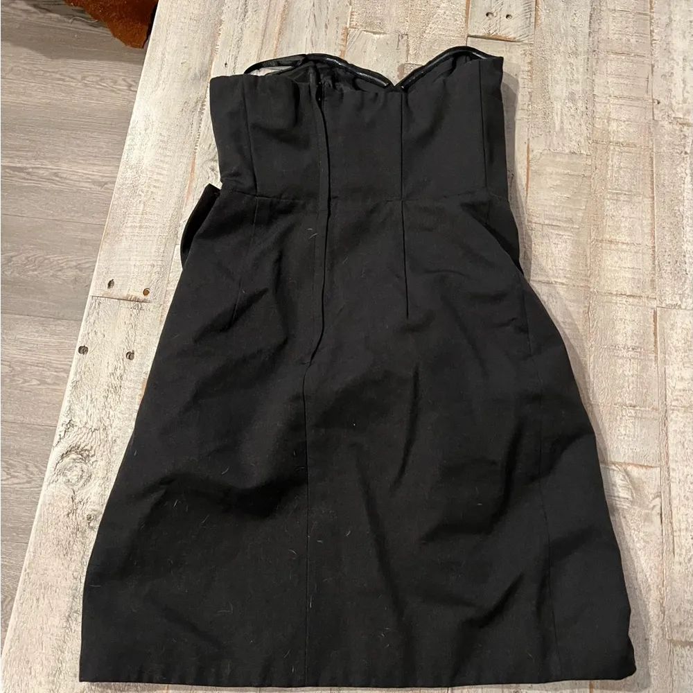 H&M Women’s  Size 4 Black Bow Dress - Image 3