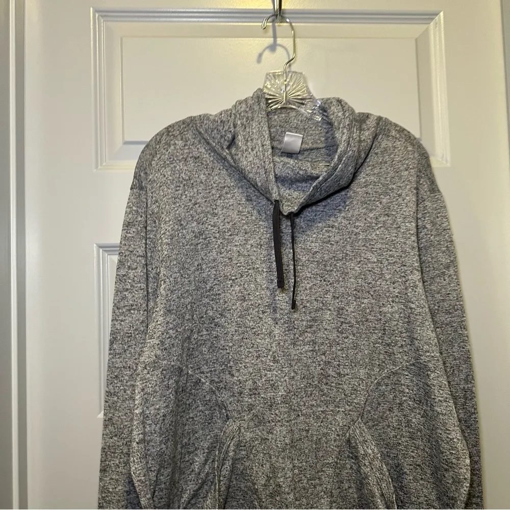 Old Navy  Active Heathered Grey Cowl Neck Pullover size XXL - Image 4