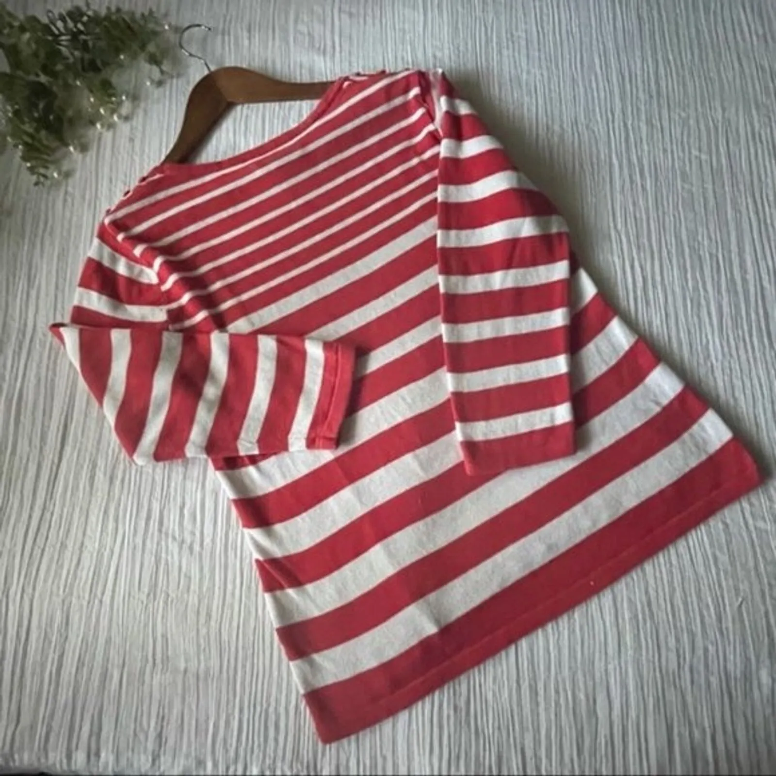 Investments · Medium · Pink White Striped Sweater · Crewneck Pullover Soft Knit - Image 4