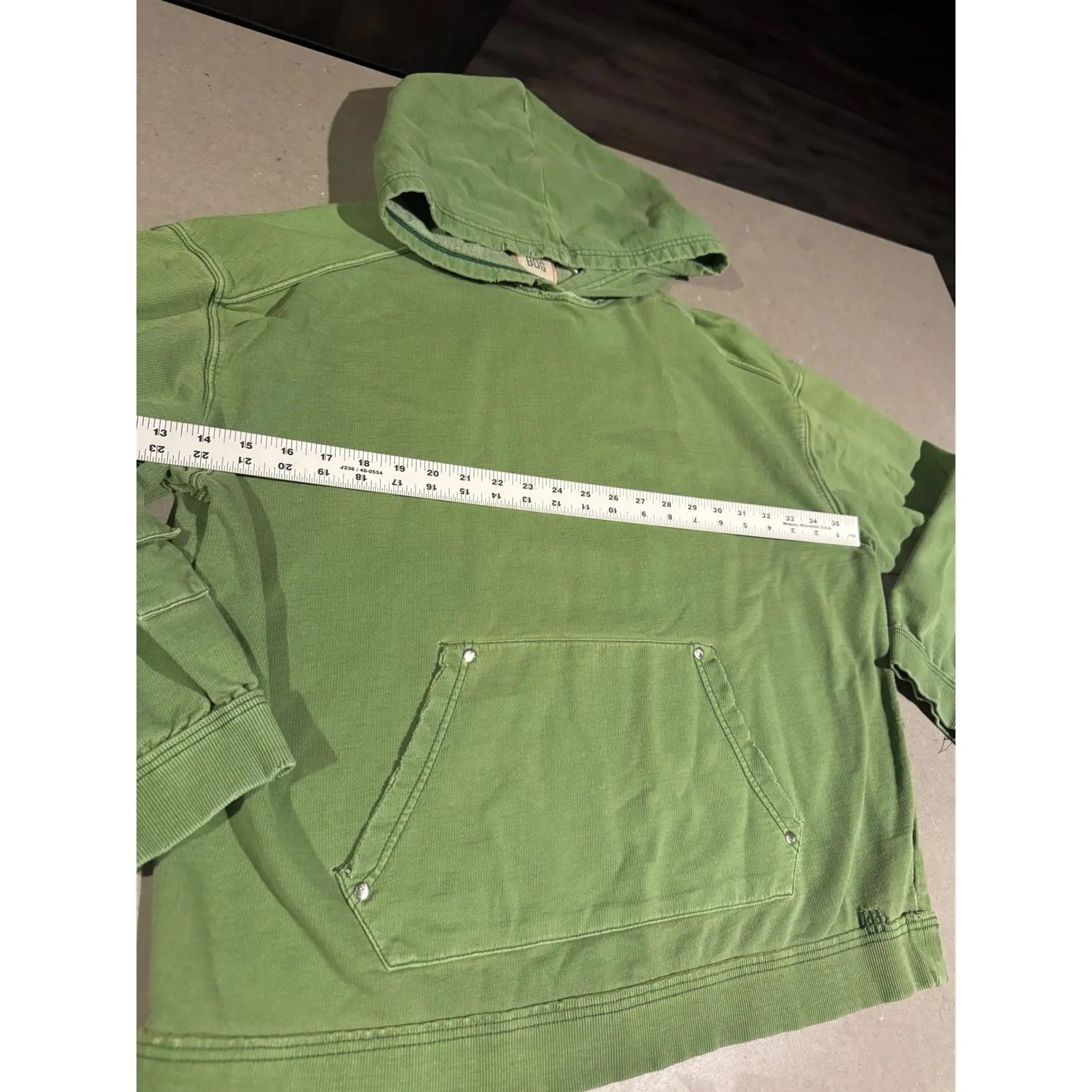 BDG Green Distressed Hoodie Sweatshirt Pullover Pocket Size M - Image 3