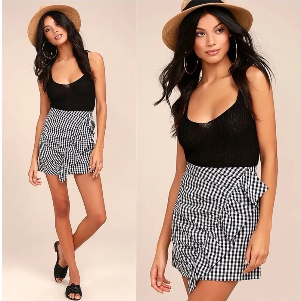 LULU’S Collegiate Class Black And White Gingham Mini Skirt - Image 2