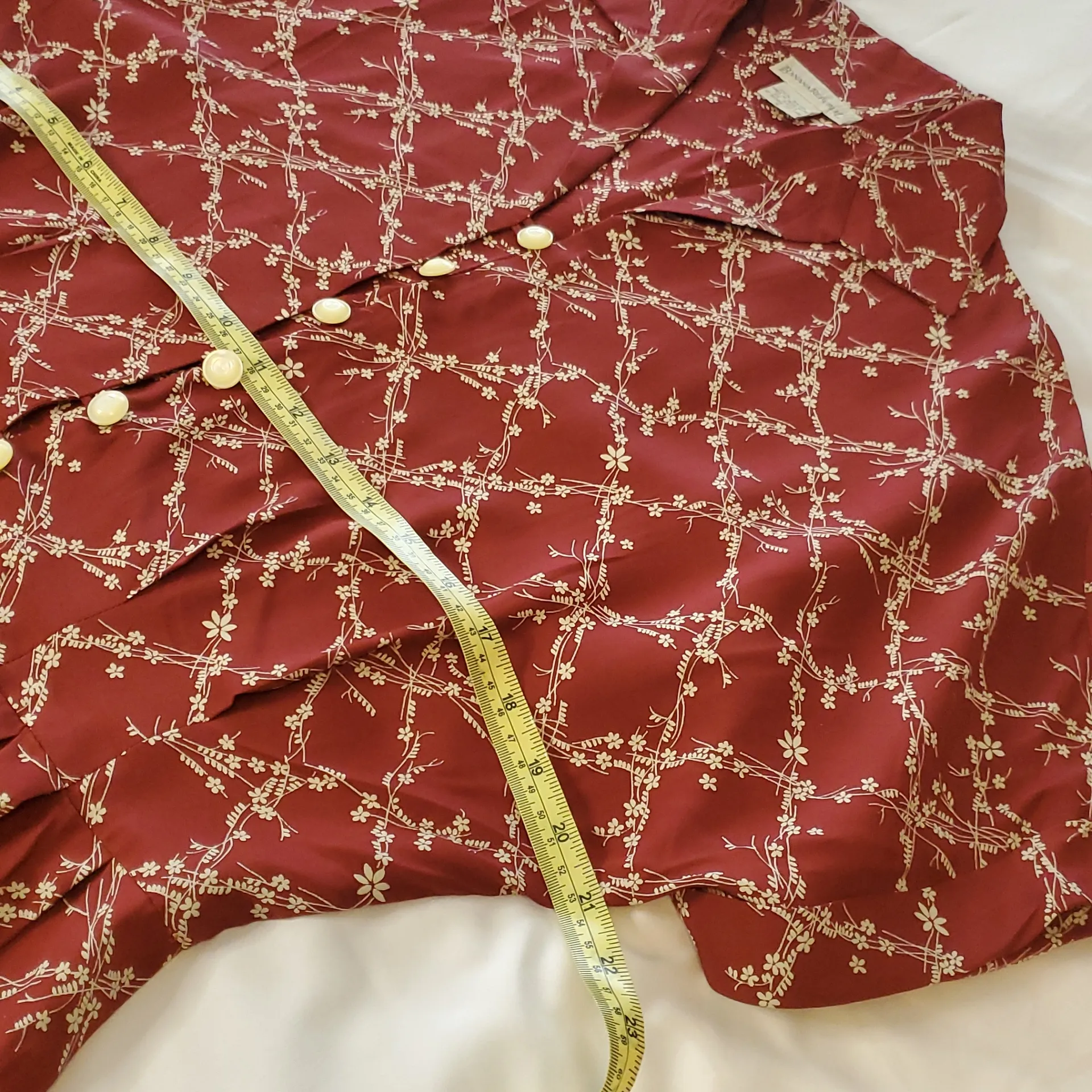 Bannana Republic Red Patterned Button-Up Dress Size S - Image 5